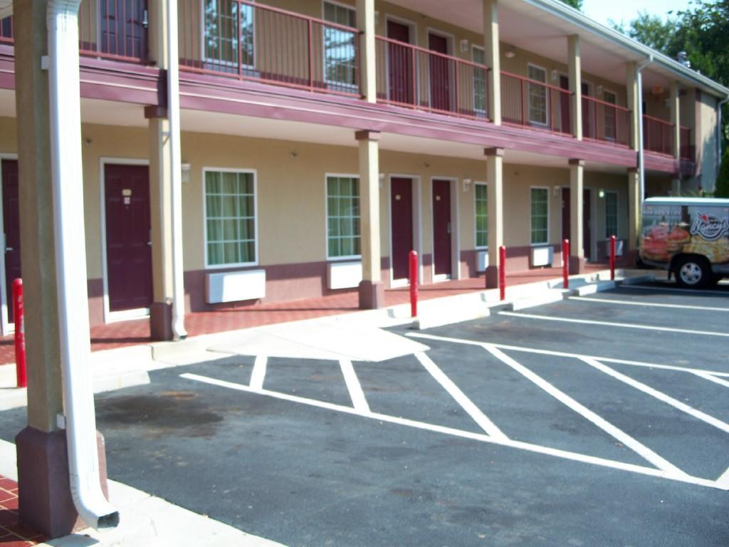 Americas Best Value Inn - Mableton Esterno foto